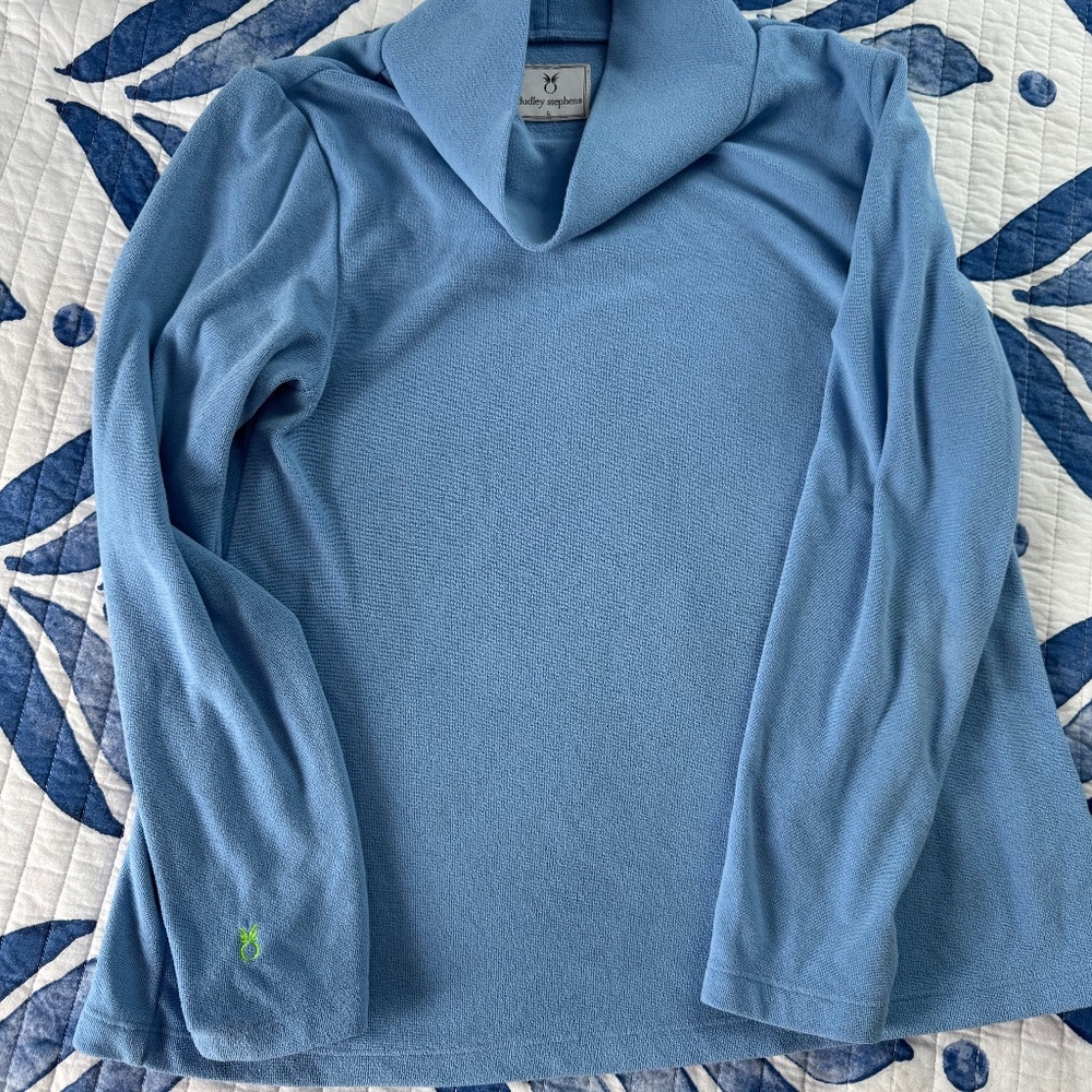 Set of 5 Dudley Stephens fleece shirts